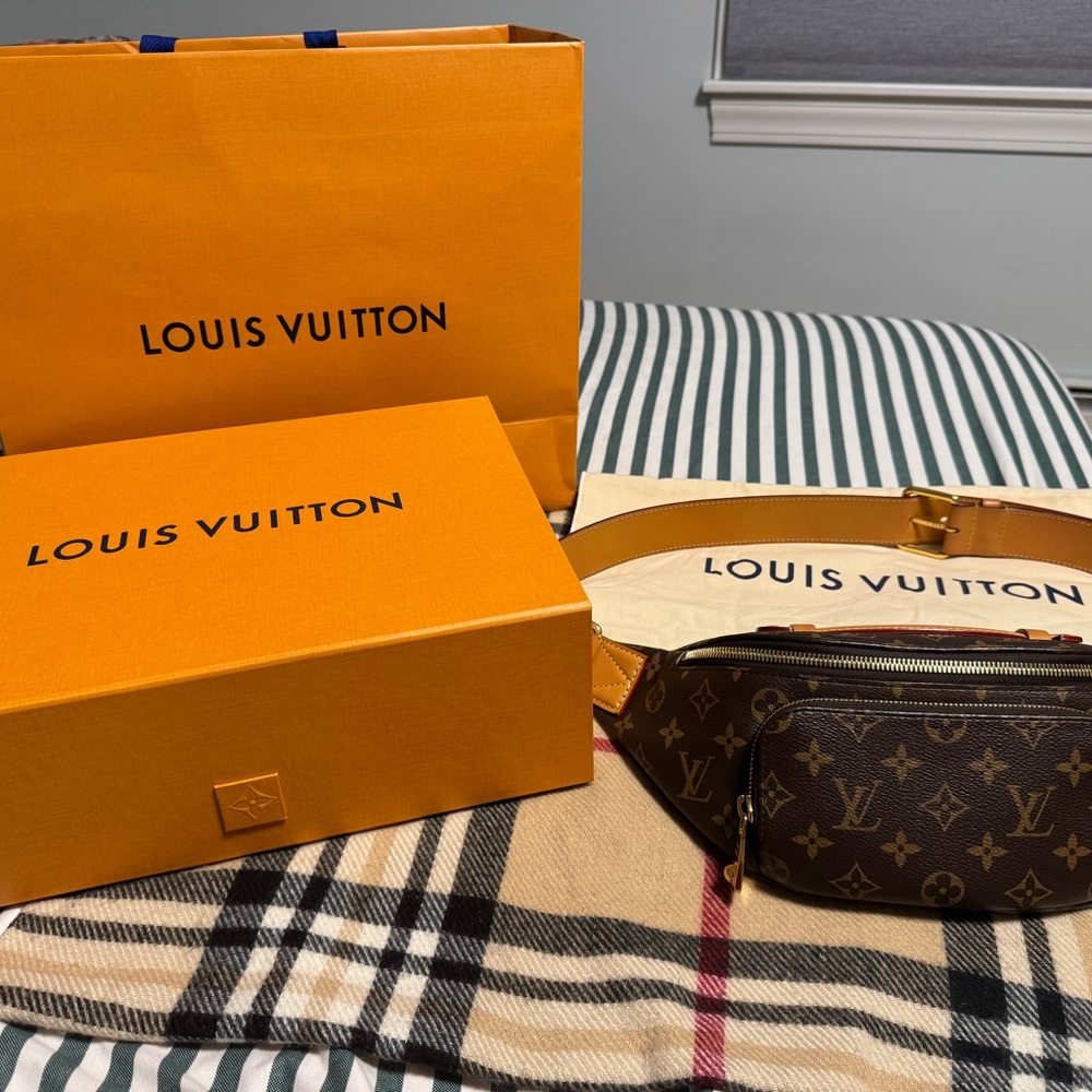 Louis Vuitton Rush bumbag- sold - Picture 10 of 13